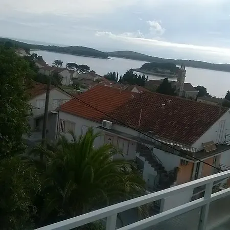 Jaksa Daire Hvar Town